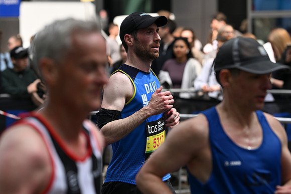 WA_LONDON_MARATHON_260426_012