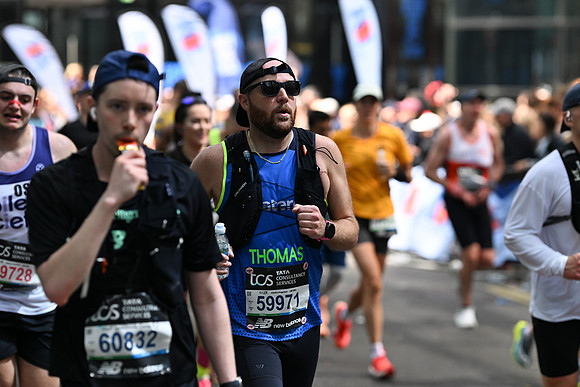 WA_LONDON_MARATHON_260426_033