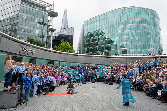 SING_FOR_WATER_150924_017